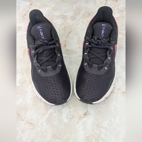 Nike Women's Legend Essential 2 Trainers Shoes Size 8 - Picture 7 of 16